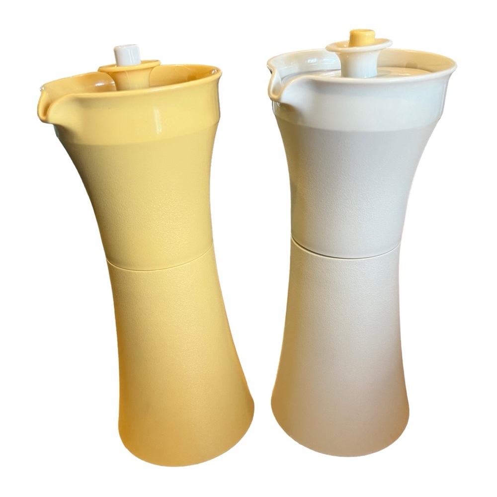 Cruet Oil Vinegar Salad Dressing Containers Vintage Set of 2 Tupperware, Retro,